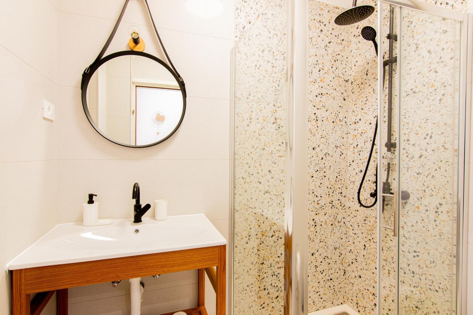 Apartma Bunaca *